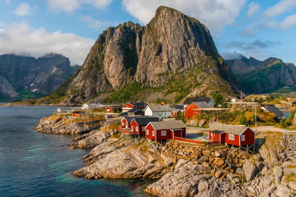 Découvrir la Norvège : Les Avantages et Inconvénients d'une Vie Scandinave
